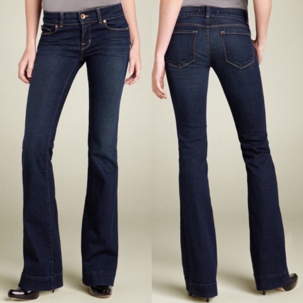 J BRAND Heartbreaker Mid Rise Mini Flare Leg Jeans, Dark Wash, Size 27